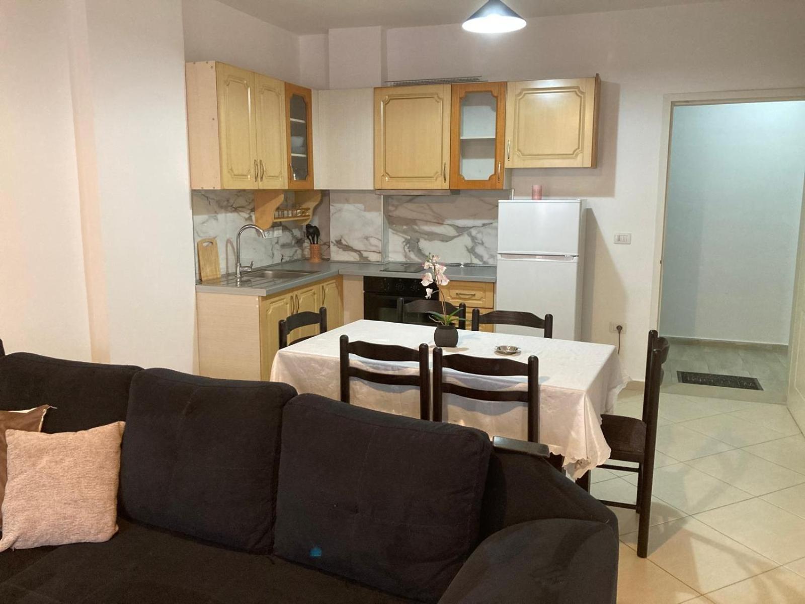 Hergi Apartament Vlorë Eksteriør billede
